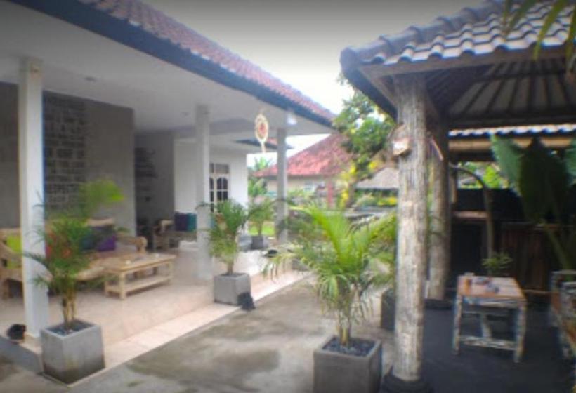 בית מלון כפרי Oyo 90540 Swan Guest House