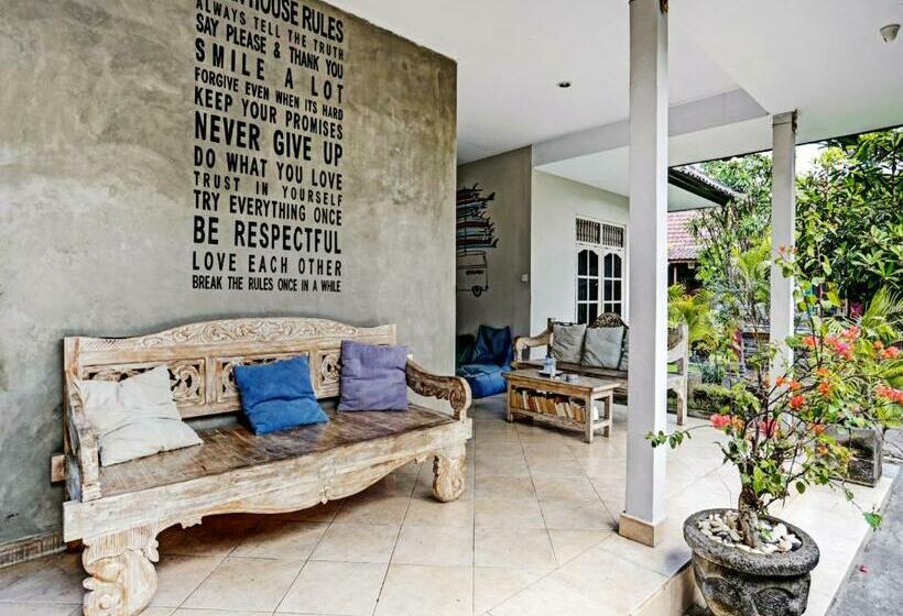 בית מלון כפרי Oyo 90540 Swan Guest House