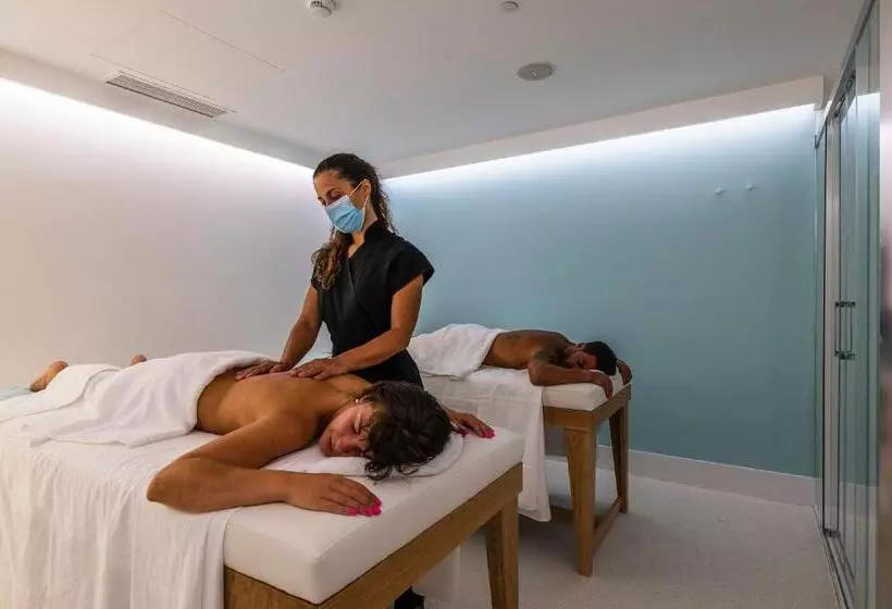 Regency Salgados Hotel & Spa