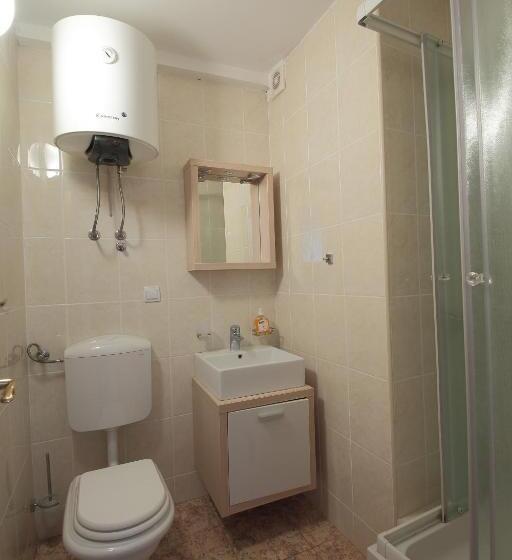 پانسیون Guest House Zenović