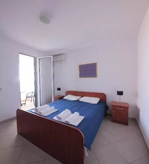 پانسیون Guest House Zenović