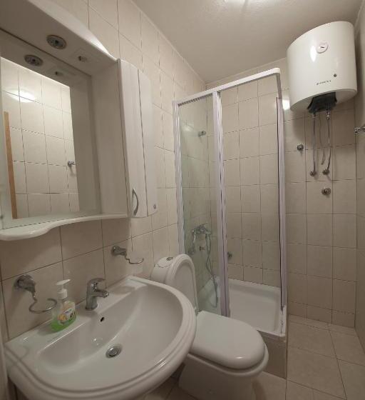 پانسیون Guest House Zenović