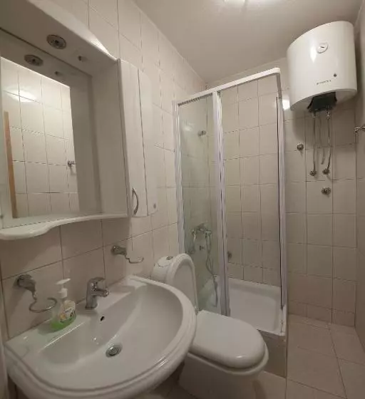 پانسیون Guest House Zenović
