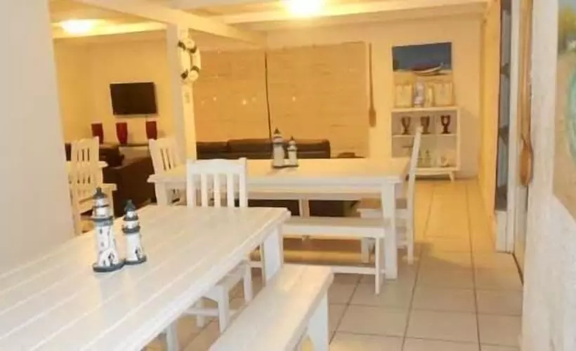 Saldanha Bay Accommodation Hostel