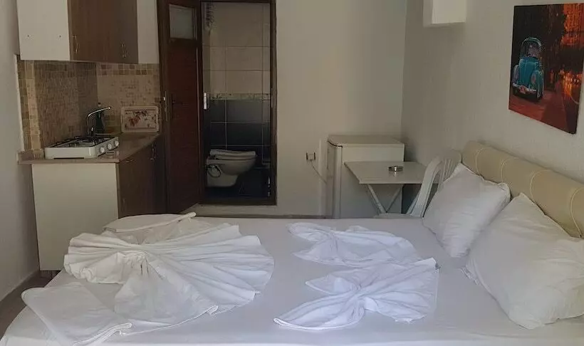 Santo Akyaka Home