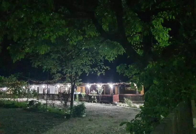 Retkeilymaja La Romaneasa