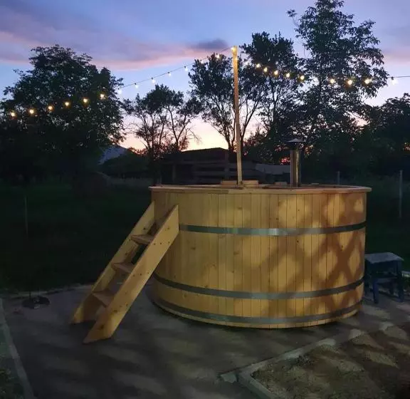 Retkeilymaja La Romaneasa