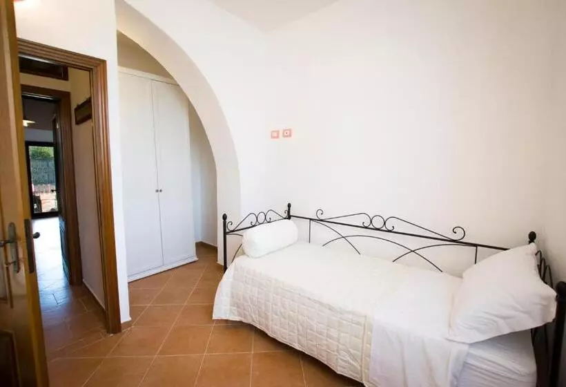 Hotelli Il Sasso Di San Galgano