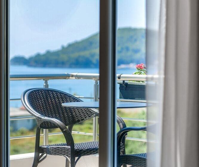 Nia Boutique Hotel By Rapo S Resort