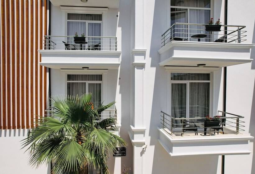 Nia Boutique Hotel By Rapo S Resort