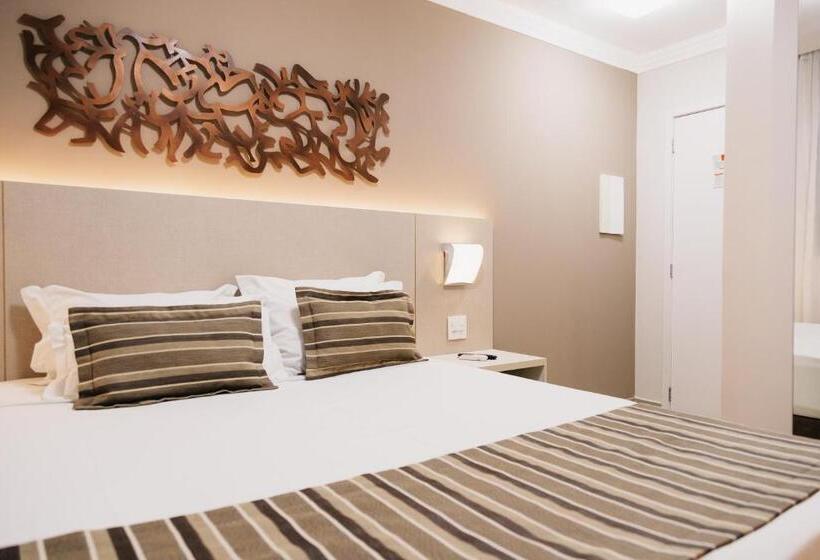 Отель Lagoon Prime