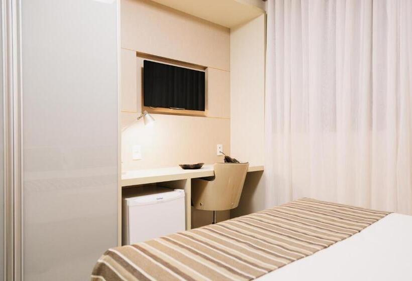 Отель Lagoon Prime