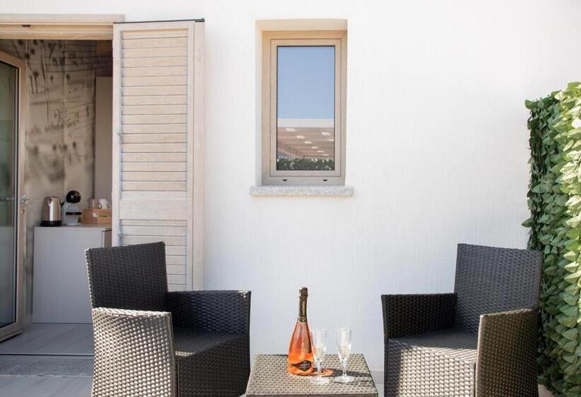 ペンション Theodore Rooms