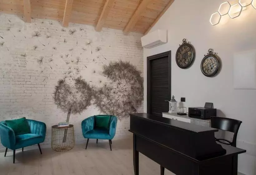 ペンション Theodore Rooms