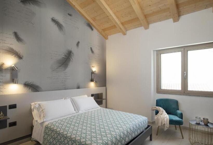 ペンション Theodore Rooms