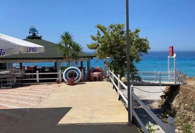 Villa John