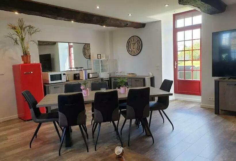 Aamiaismajoitus (B&B) Chambres De Villée