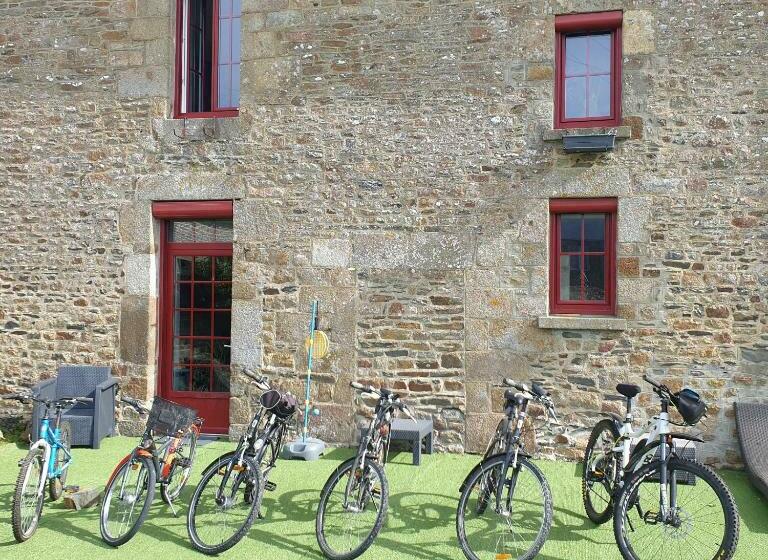 住宿加早餐  Chambres De Villée