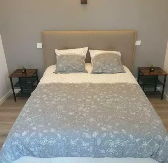 Aamiaismajoitus (B&B) Chambres De Villée