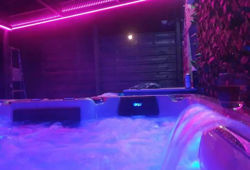 Aamiaismajoitus (B&B) Chambres De Villée