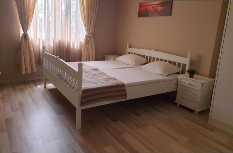 בית מלון כפרי Lotos Apartments