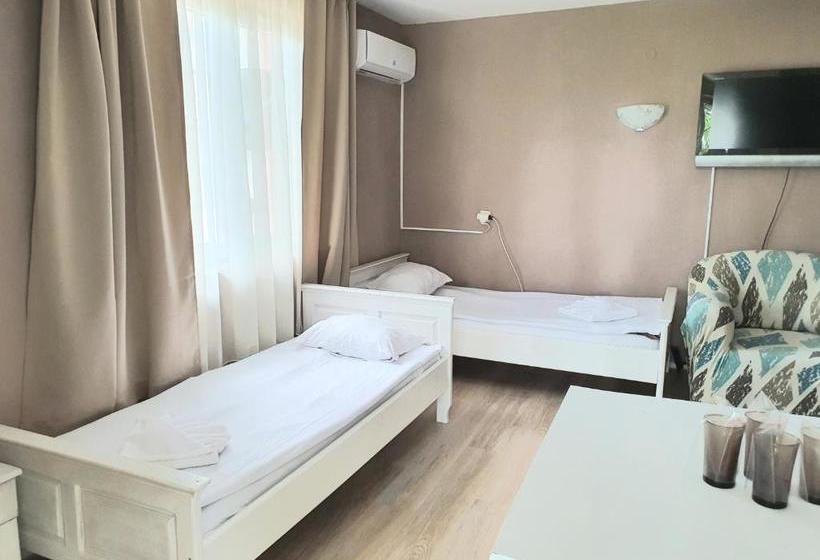 בית מלון כפרי Lotos Apartments