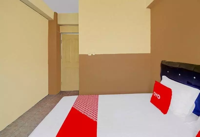 ホテル Oyo 90499  Fortune