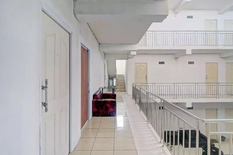 ホテル Oyo 90499  Fortune