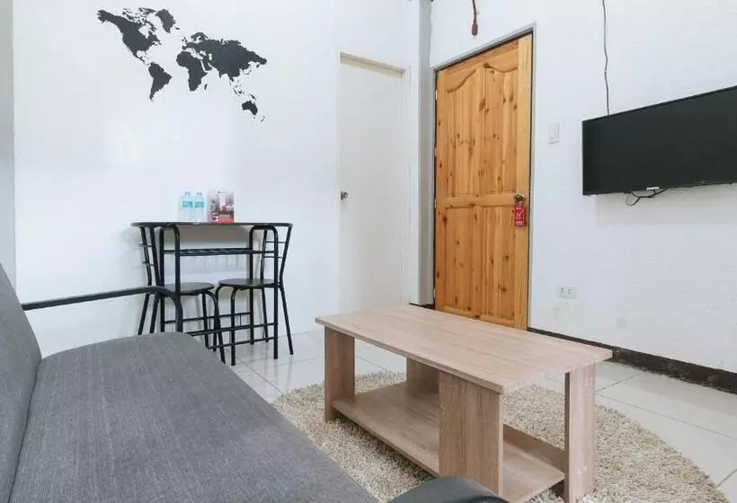 ホテル Reddoorz Plus Near Tambo Paranaque