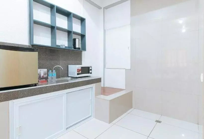 ホテル Reddoorz Plus Near Tambo Paranaque