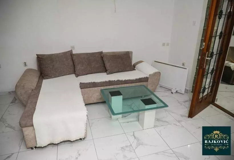 پانسیون Apartmani Rajkovic