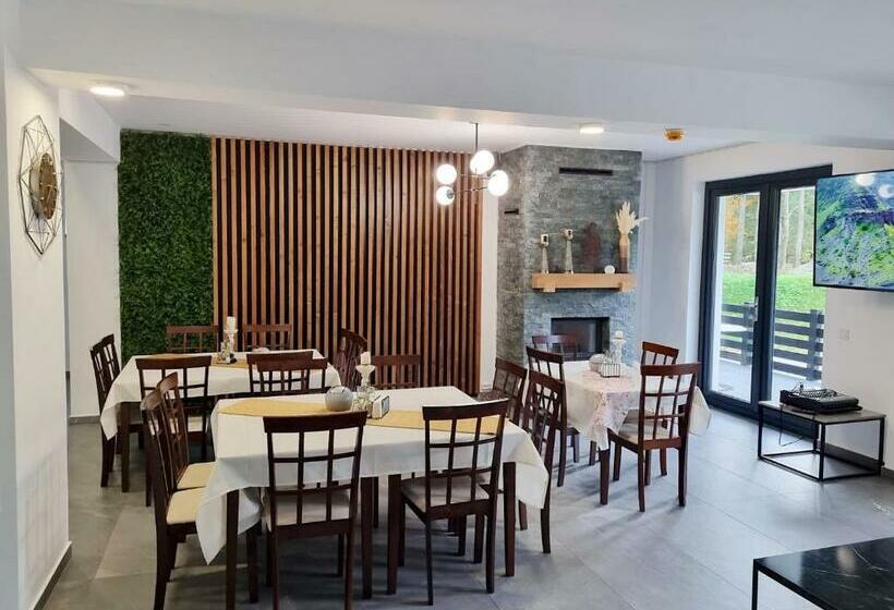 펜션 Belmont Voronet