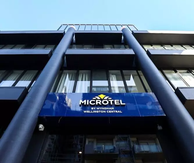 Microtel By Wyndham Wellington
