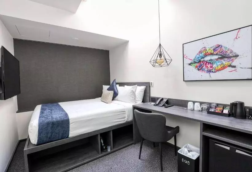 Microtel By Wyndham Wellington