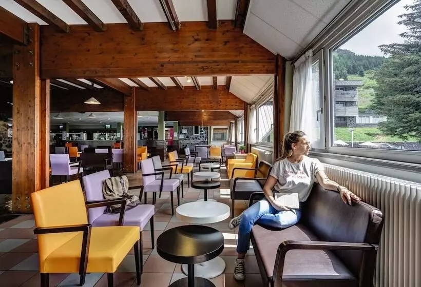 Отель Belambra Clubs Superbesse  Le Chambourguet