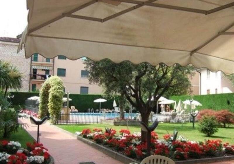 فندق Bella Peschiera