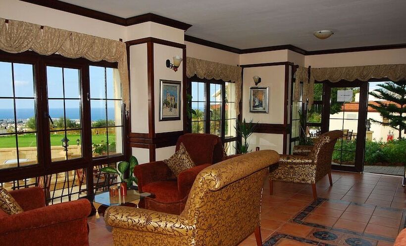 فندق Bellapais Monastery Village