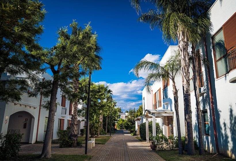 فندق Blu Salento Village