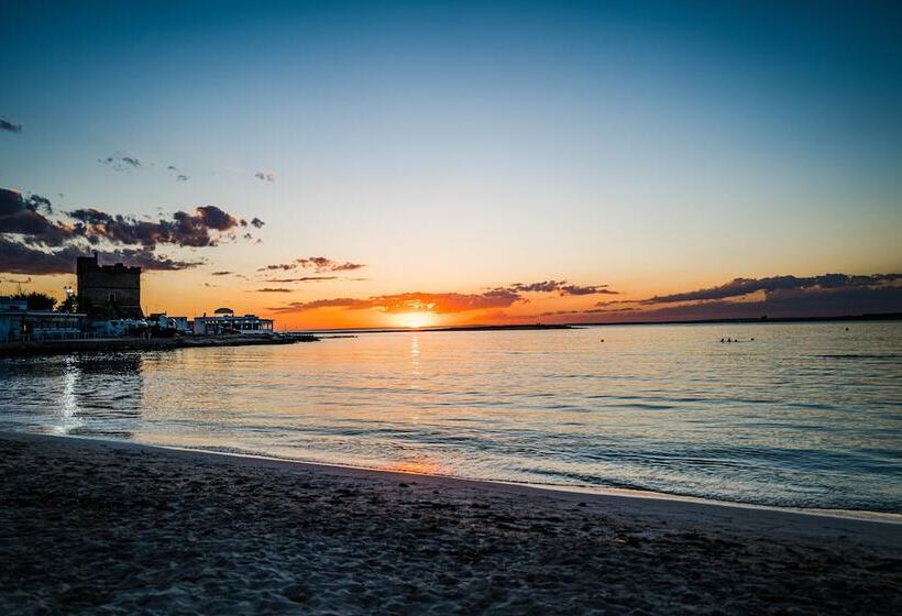 فندق Blu Salento Village