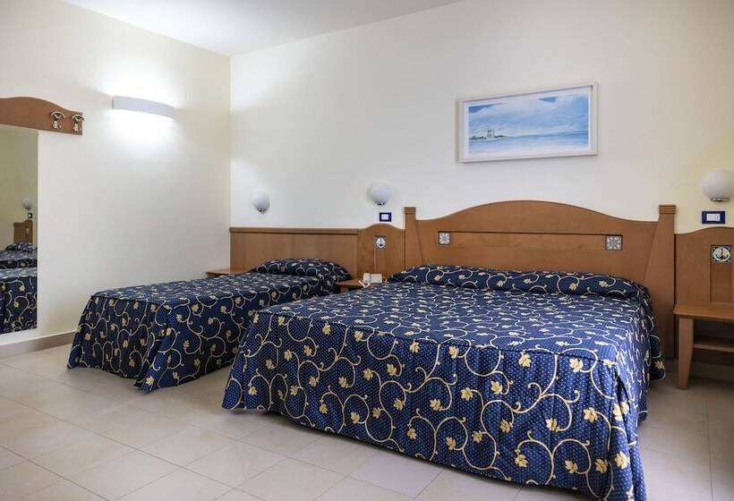 فندق Blu Salento Village