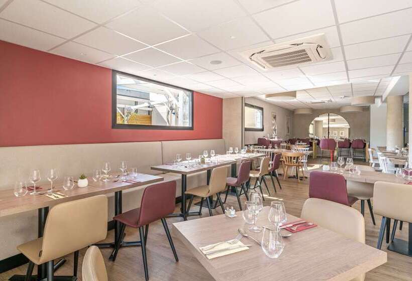 Brit Hotel Angers Parc Expo L Acropole