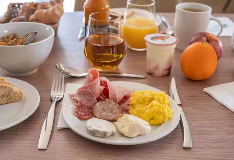 Brit Hotel Angers Parc Expo   L Acropole