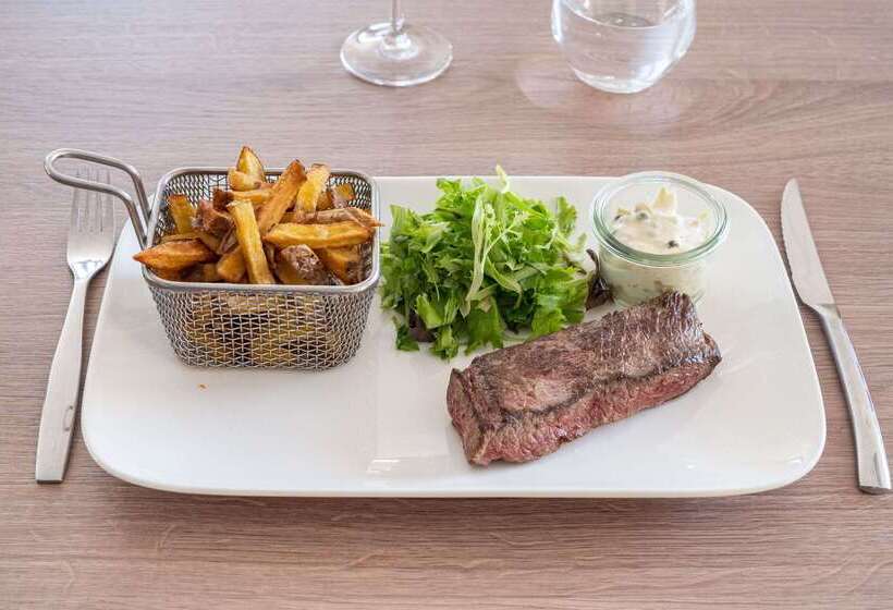 Brit Hotel Angers Parc Expo L Acropole