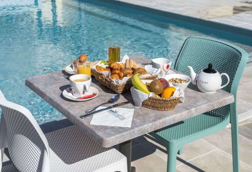 Brit Hotel Angers Parc Expo L Acropole