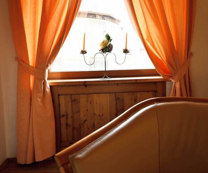 בית מלון כפרי Central