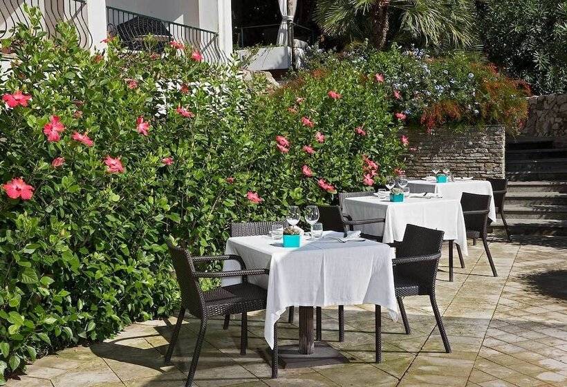 هتل Della Piccola Marina