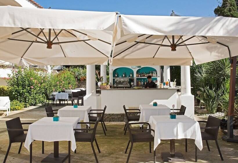 هتل Della Piccola Marina