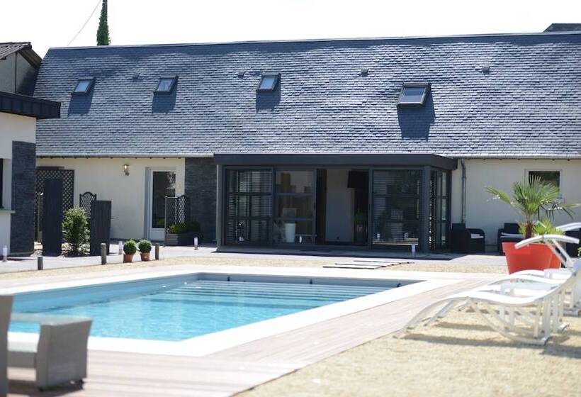 בית מלון כפרי Hostellerie De La Renaissance Teritoria