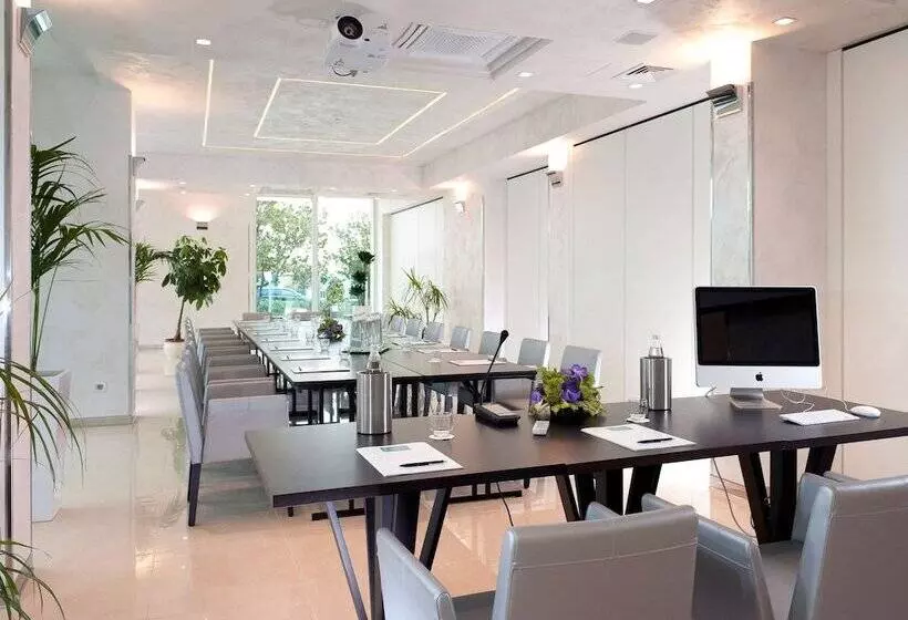 Mercure Hotel Rimini Artis