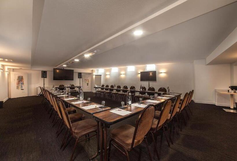 בית מלון כפרי Montaigne & Spa